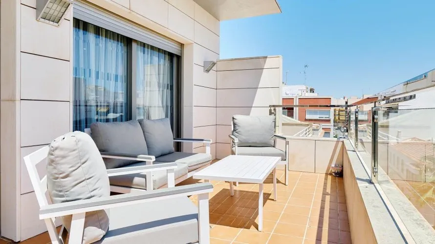 228m² penthouse for sale, Torrevieja, Spain No. 426 № 3