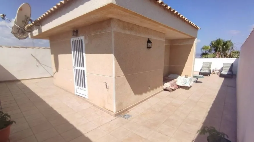 6 bedrooms apartment for sale, Torrevieja, Spain No. 599 № 27