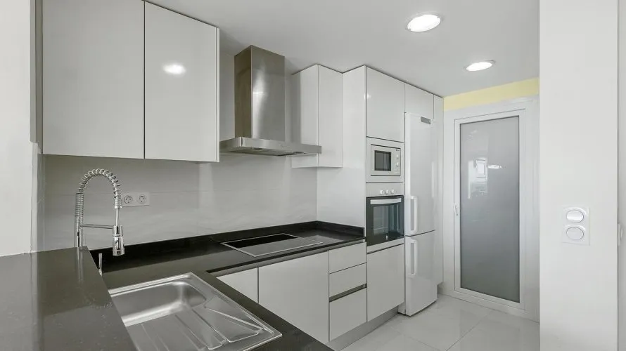 2 bedrooms penthouse for sale, Torrevieja, Spain No. 689 № 5