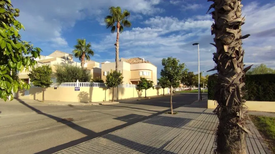 6 bedrooms apartment for sale, Torrevieja, Spain No. 599 № 25