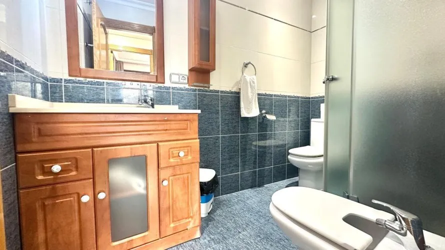 2 bedrooms penthouse for sale, Torrevieja, Spain No. 660 № 21