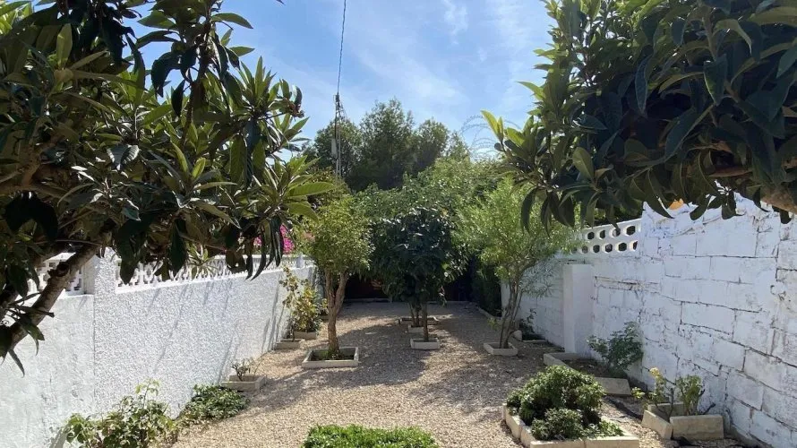 4 bedrooms villa for sale, L'Alfàs del Pi, Spain No. 338 № 25