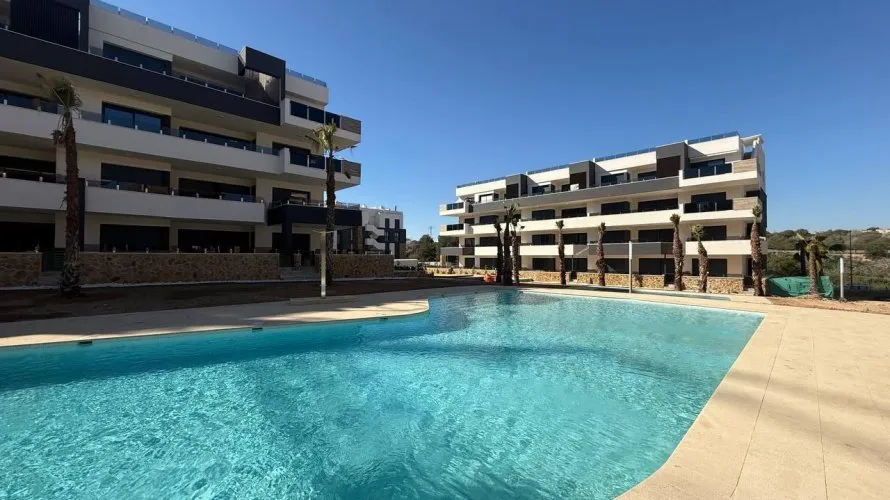 2 bedrooms penthouse for sale, Torrevieja, Spain No. 676 № 7