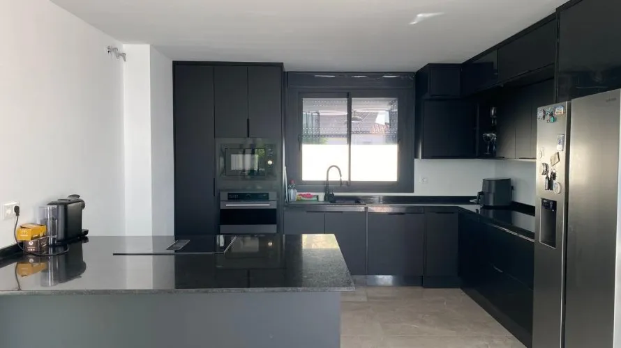 6 bedrooms villa for sale, Finestrat, Spain No. 593 № 22