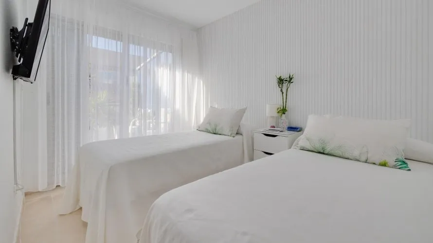 3 bedrooms penthouse for sale, Torrevieja, Spain No. 685 № 20