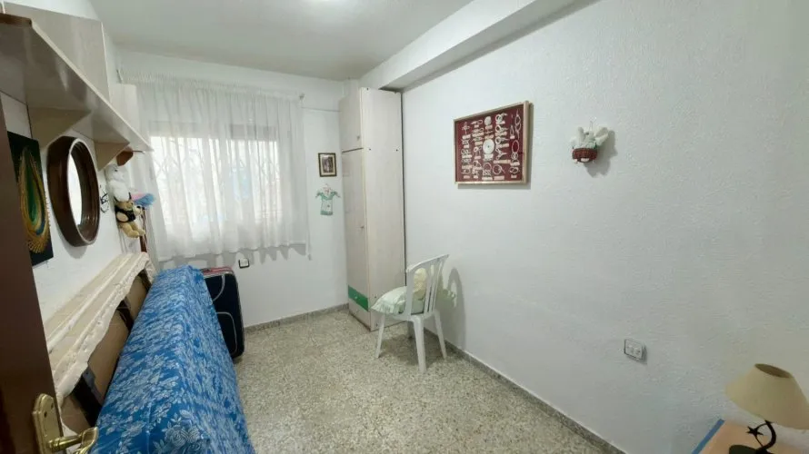 3 bedrooms apartment for sale, Alicante, Spain No. 668 № 4