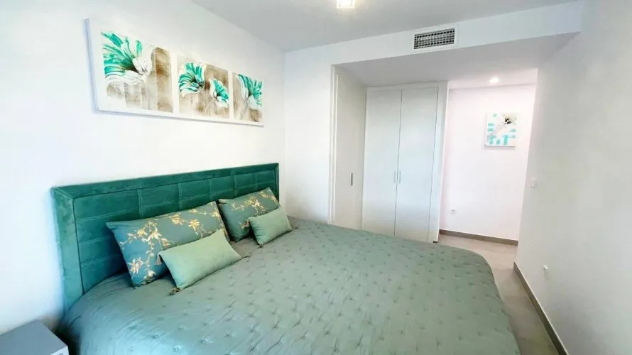 3 bedrooms apartment for sale, Villajoyosa, Spain No. 525 № 8