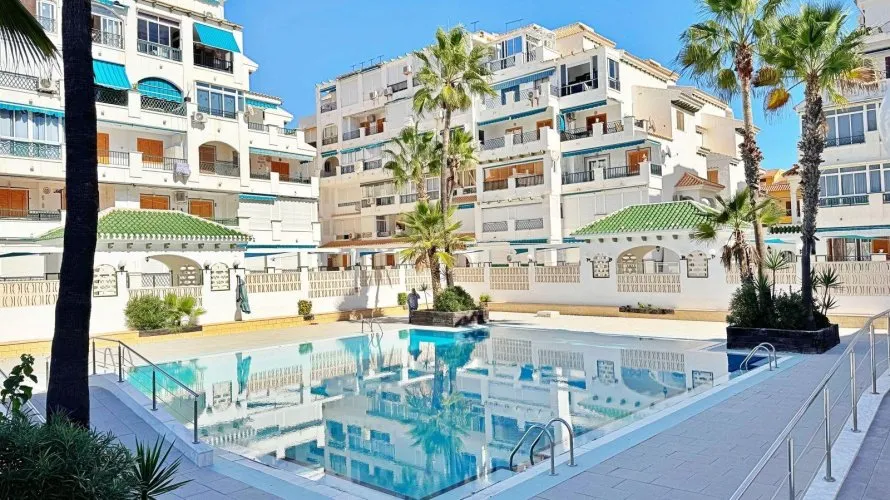 1 bedroom apartment for sale, Torrevieja, Spain No. 692