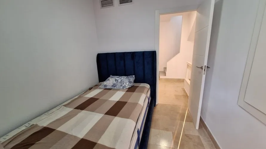 3 bedrooms house for sale, Torrevieja, Spain No. 646 № 13