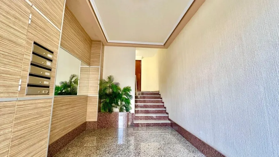 3 bedrooms apartment for sale, Torrevieja, Spain No. 126 № 4