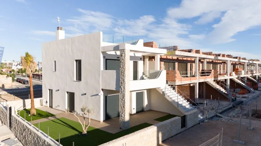 2 bedrooms bungalow for sale, Pilar de la Horadada, Spain No. 209 № 27