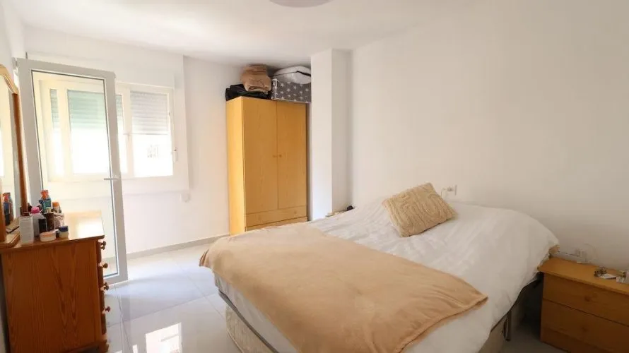 3 bedrooms apartment for sale, Torrevieja, Spain No. 779 № 6