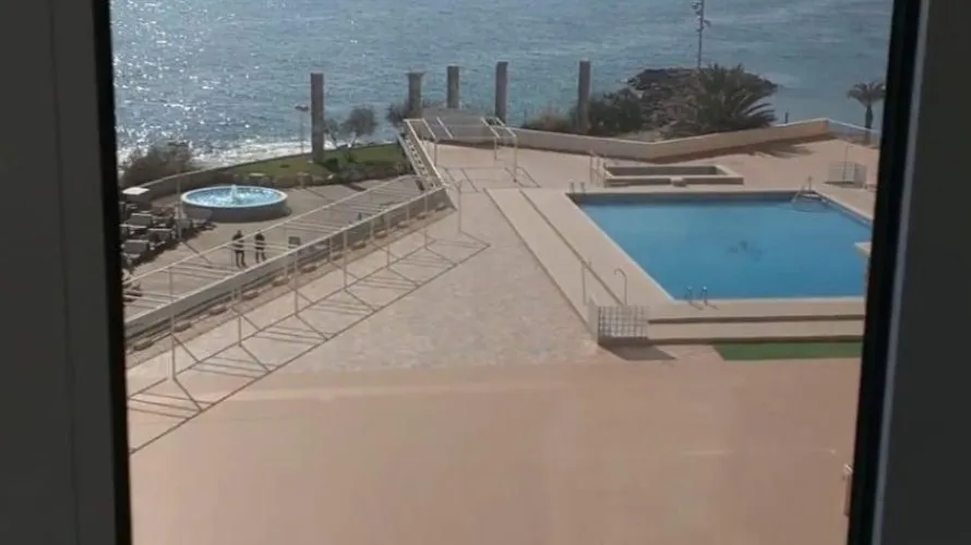 4 bedrooms apartment for sale, Torrevieja, Spain No. 95 № 14