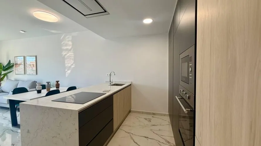 2 bedrooms penthouse for sale, Torrevieja, Spain No. 676 № 19