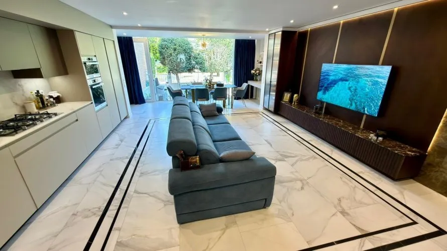 6 bedrooms bungalow for sale, Alicante, Spain No. 729 № 4