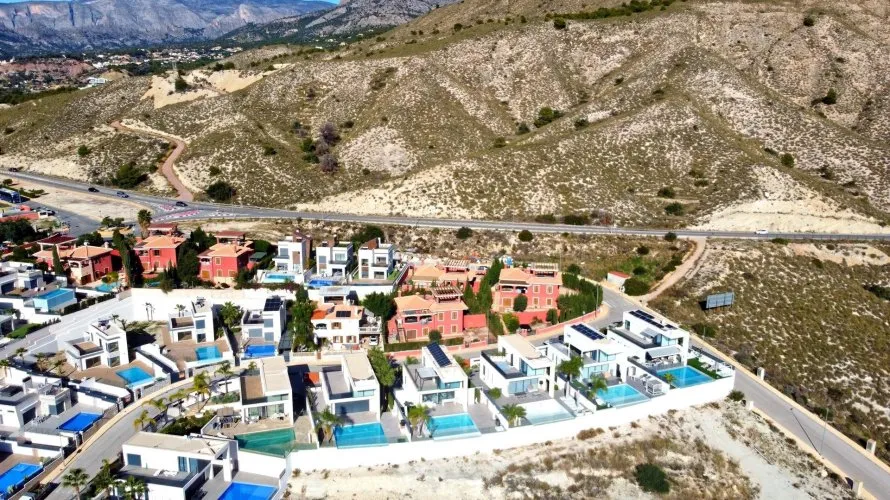 5 bedrooms villa for sale, Finestrat, Spain No. 344 № 3