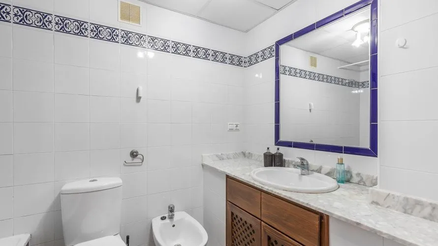 2 bedrooms apartment for sale, Torrevieja, Spain No. 736 № 18