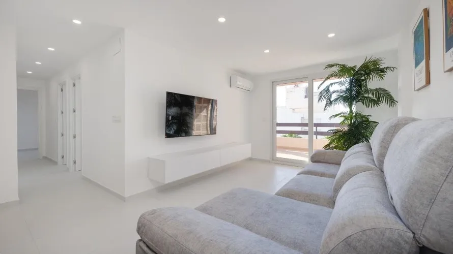3 bedrooms apartment for sale, Torrevieja, Spain No. 616 № 3