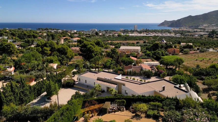 4 bedrooms villa for sale, Altea, Spain No. 365 № 2