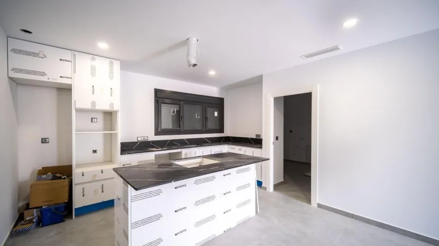 3 bedrooms villa for sale, Torrevieja, Spain No. 297 № 1