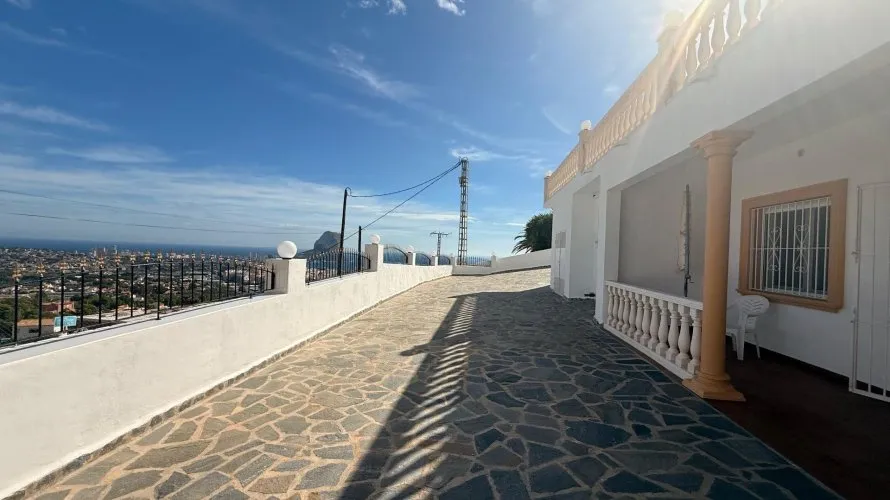 384m² villa for sale, Calpe, Spain No. 124 № 3