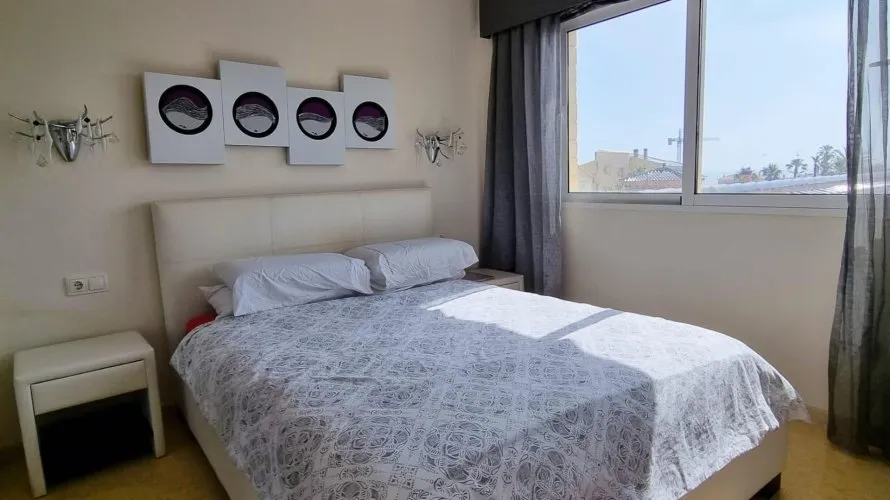 239m² villa for sale, Torrevieja, Spain No. 194 № 12