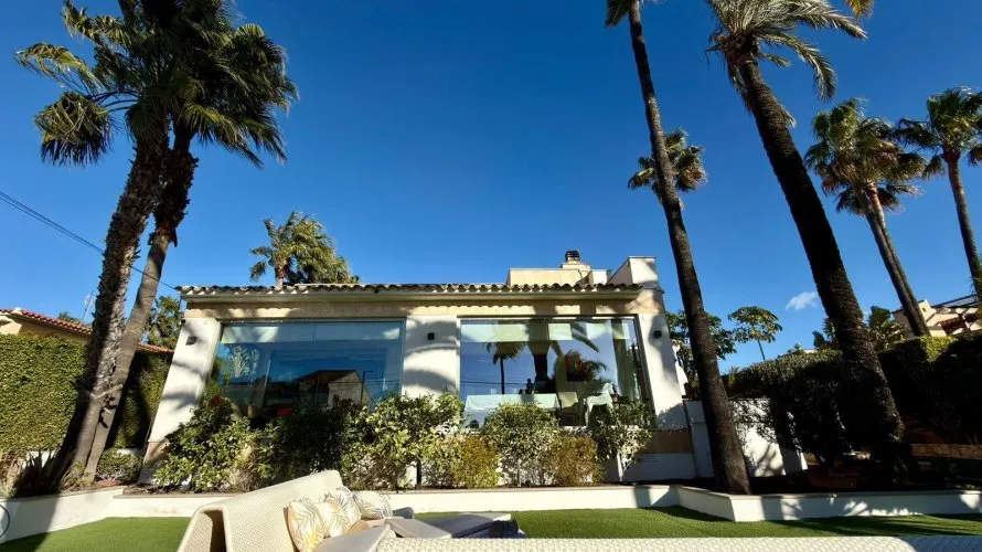 6 bedrooms villa for sale, Benidorm, Spain No. 218
