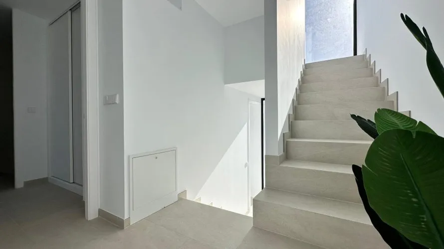 3 bedrooms house for sale, Calpe, Spain No. 361 № 25