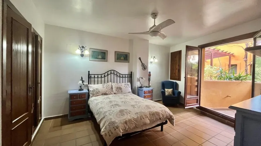 2 bedrooms bungalow for sale, Torrevieja, Spain No. 661 № 20