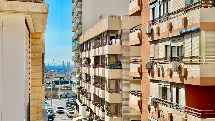 1 bedroom apartment for sale, Santa Pola, Spain No. 680 № 9