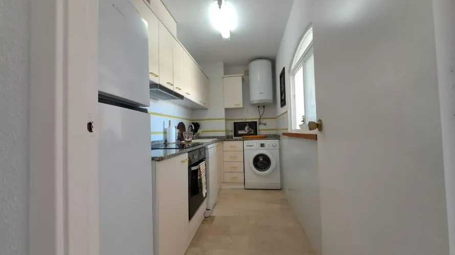 2 bedrooms penthouse for sale, Torrevieja, Spain No. 1290 № 3
