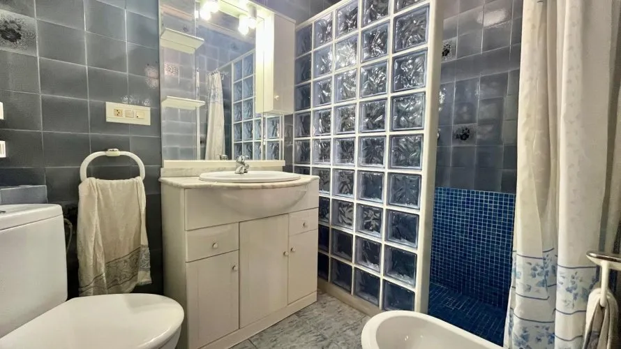 3 bedrooms apartment for sale, Torrevieja, Spain No. 1289 № 11