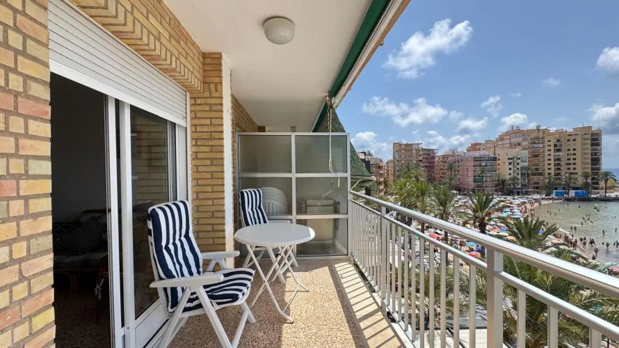 3 bedrooms apartment for sale, Torrevieja, Spain No. 1238 № 14