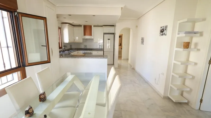 2 bedrooms apartment for sale, Torrevieja, Spain No. 1254 № 7