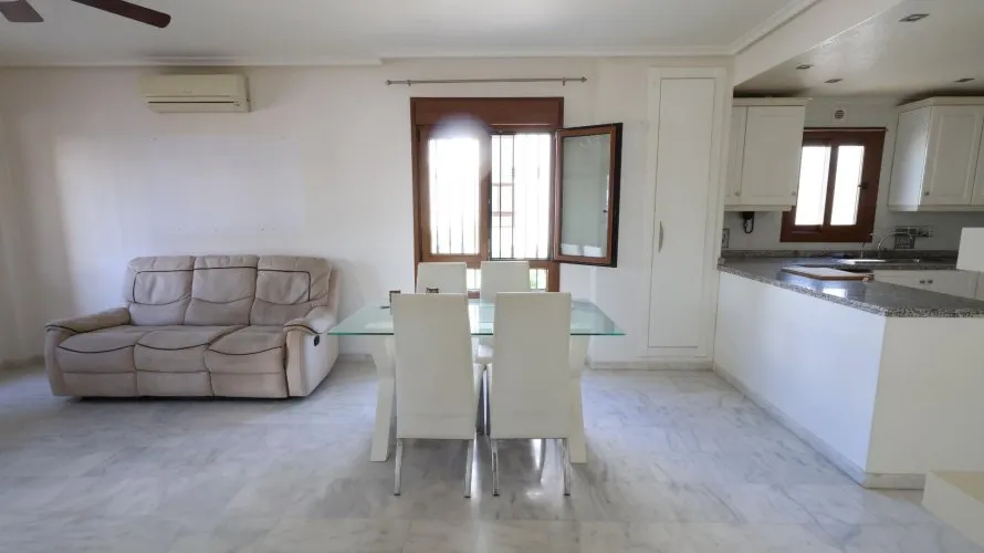 2 bedrooms apartment for sale, Torrevieja, Spain No. 1254 № 13