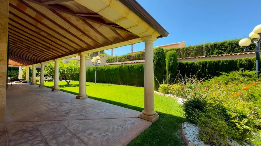 8 bedrooms villa for sale, Calpe, Spain No. 1180 № 14