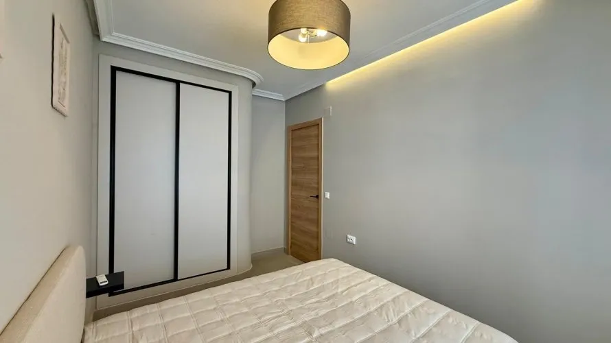2 bedrooms apartment for sale, Torrevieja, Spain No. 1296 № 14