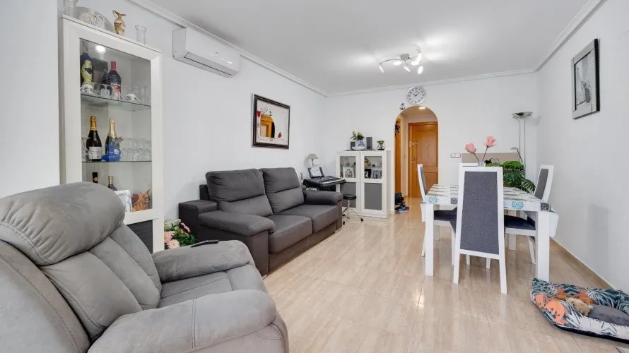 2 bedrooms apartment for sale, Torrevieja, Spain No. 1258 № 19