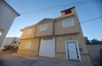 3 bedrooms commercial property for sale, Orihuela, Spain No. 1198