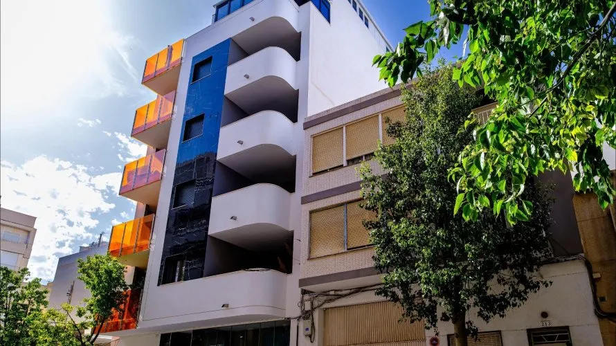 4 bedrooms penthouse for sale, Torrevieja, Spain No. 1228 № 1