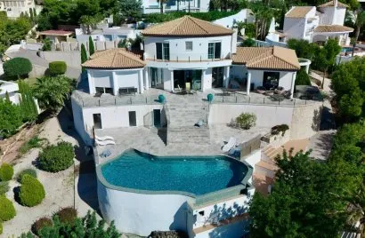 3 bedrooms villa for sale, Altea, Spain No. 1196