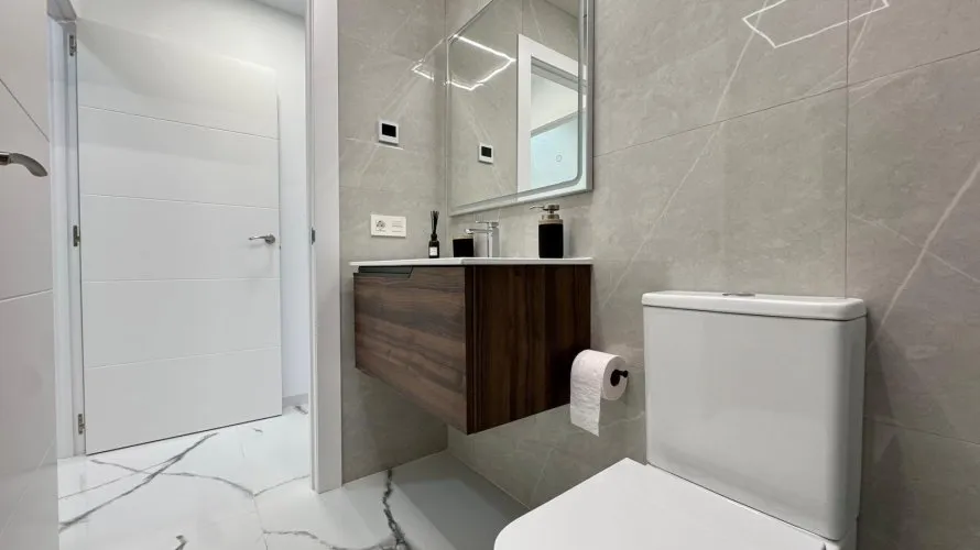 2 bedrooms apartment for sale, Torrevieja, Spain No. 1268 № 26