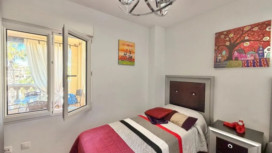 1 bedroom apartment for sale, Torrevieja, Spain No. 1176 № 17