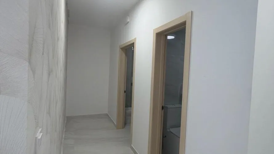 87.85m² commercial property for sale, Torrevieja, Spain No. 1282 № 21