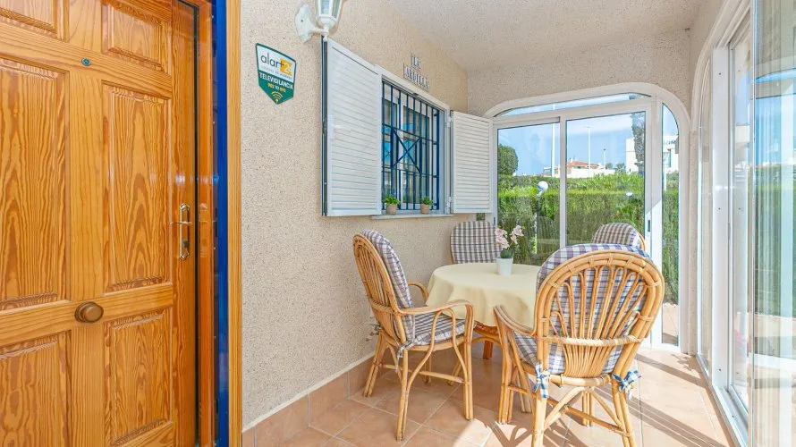 89m² apartment for sale, Torrevieja, Spain No. 1256 № 8