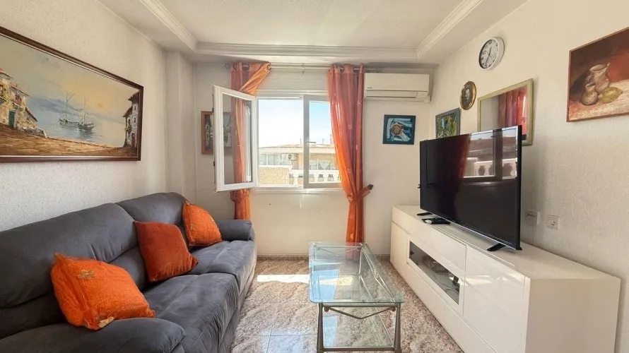 2 bedrooms penthouse for sale, Torrevieja, Spain No. 1164 № 6