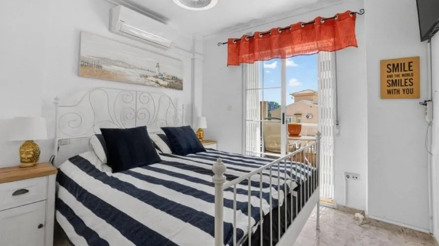 2 bedrooms house for sale, Torrevieja, Spain No. 1168 № 15