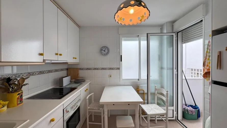 3 bedrooms apartment for sale, Torrevieja, Spain No. 1238 № 2