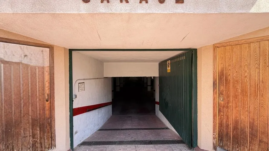 2800m² commercial property for sale, Torrevieja, Spain No. 1260 № 25