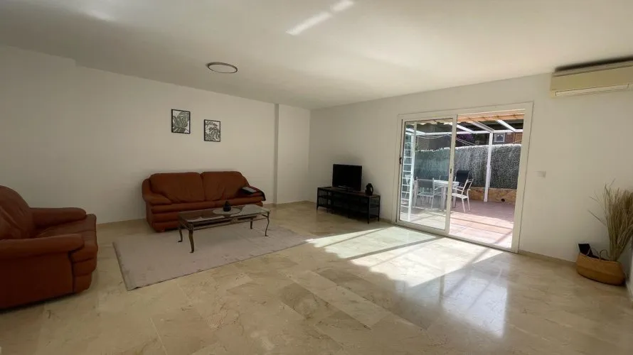 3 bedrooms house for sale, Albir, Spain No. 1250 № 10
